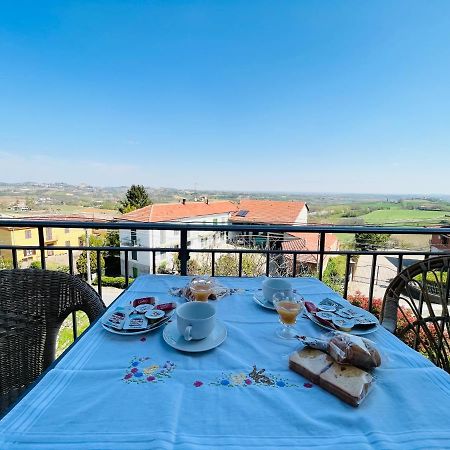 Casa Vacanze Con Vista Panoramica Frassinello Olivola Exterior foto