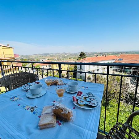 Casa Vacanze Con Vista Panoramica Frassinello Olivola Exterior foto